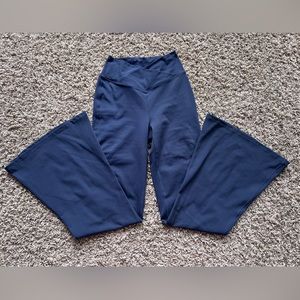 NOT FOR SALE Halara Crossover flare leggings